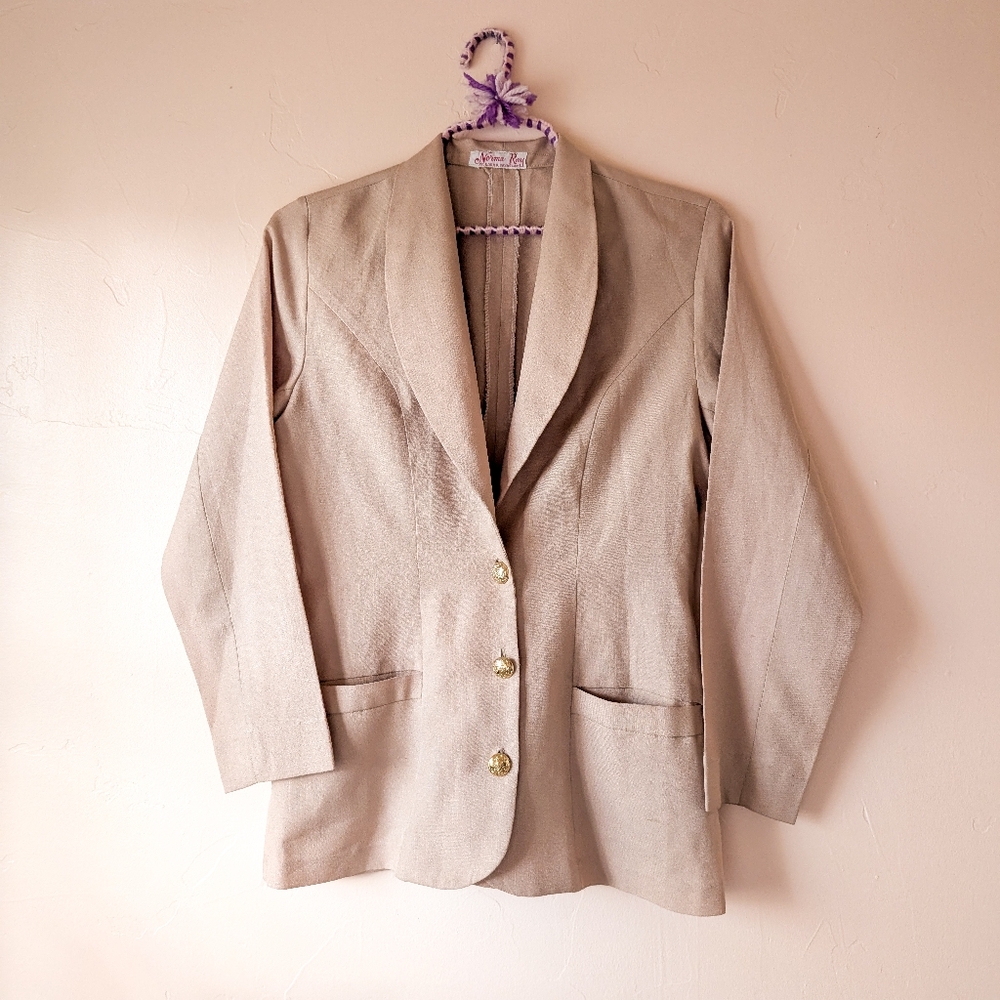 Vintage Classic Beige Lightweight Blazer by Norma Ray - Fits like Medium